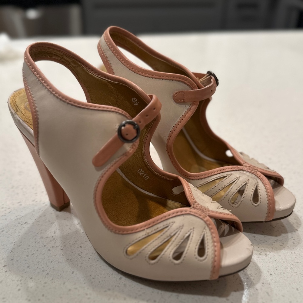 Seychelles Elegant Cream/Pink Women's Heels Sz 8.5